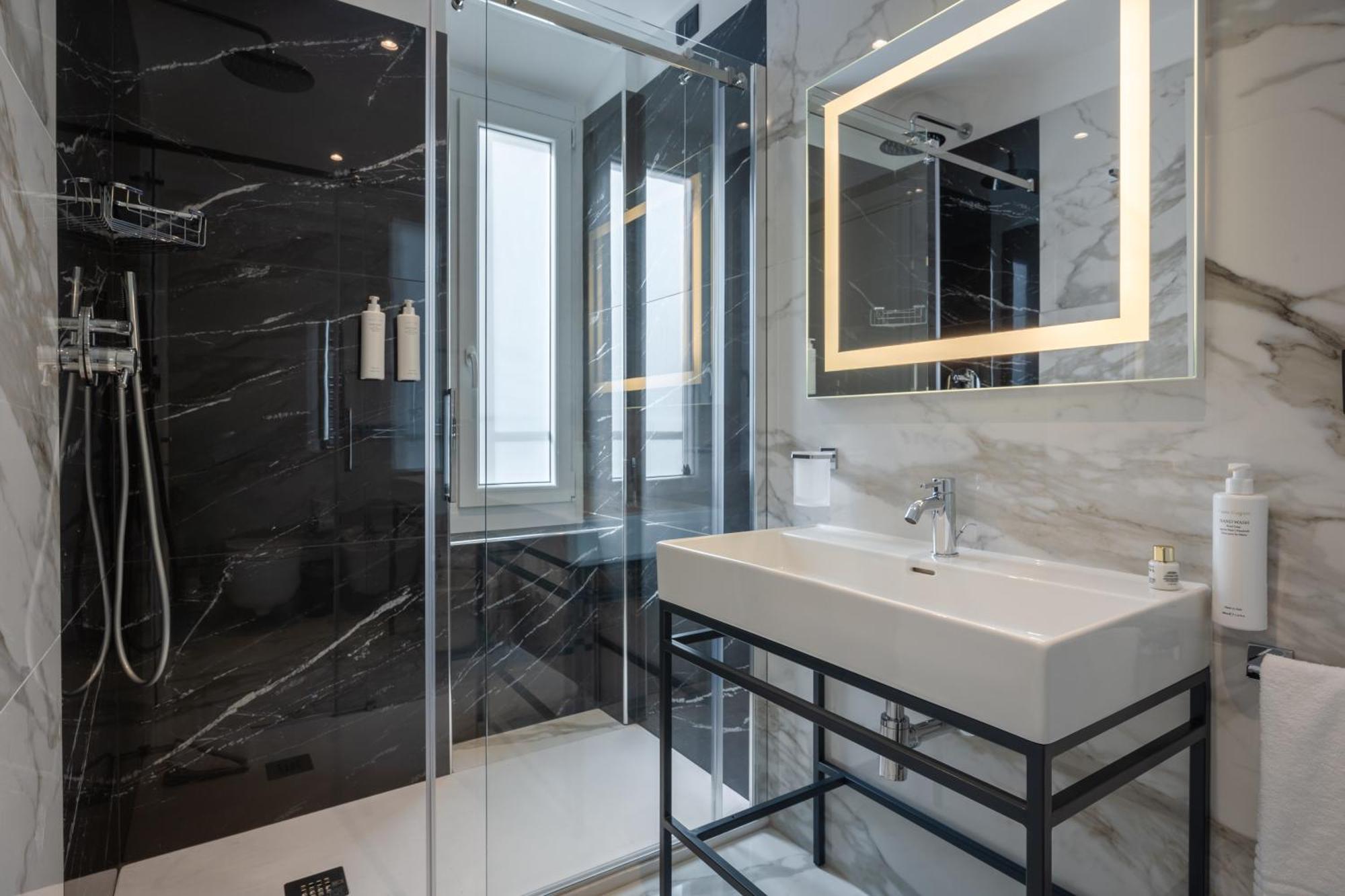 Bh Hotel Рим Экстерьер фото