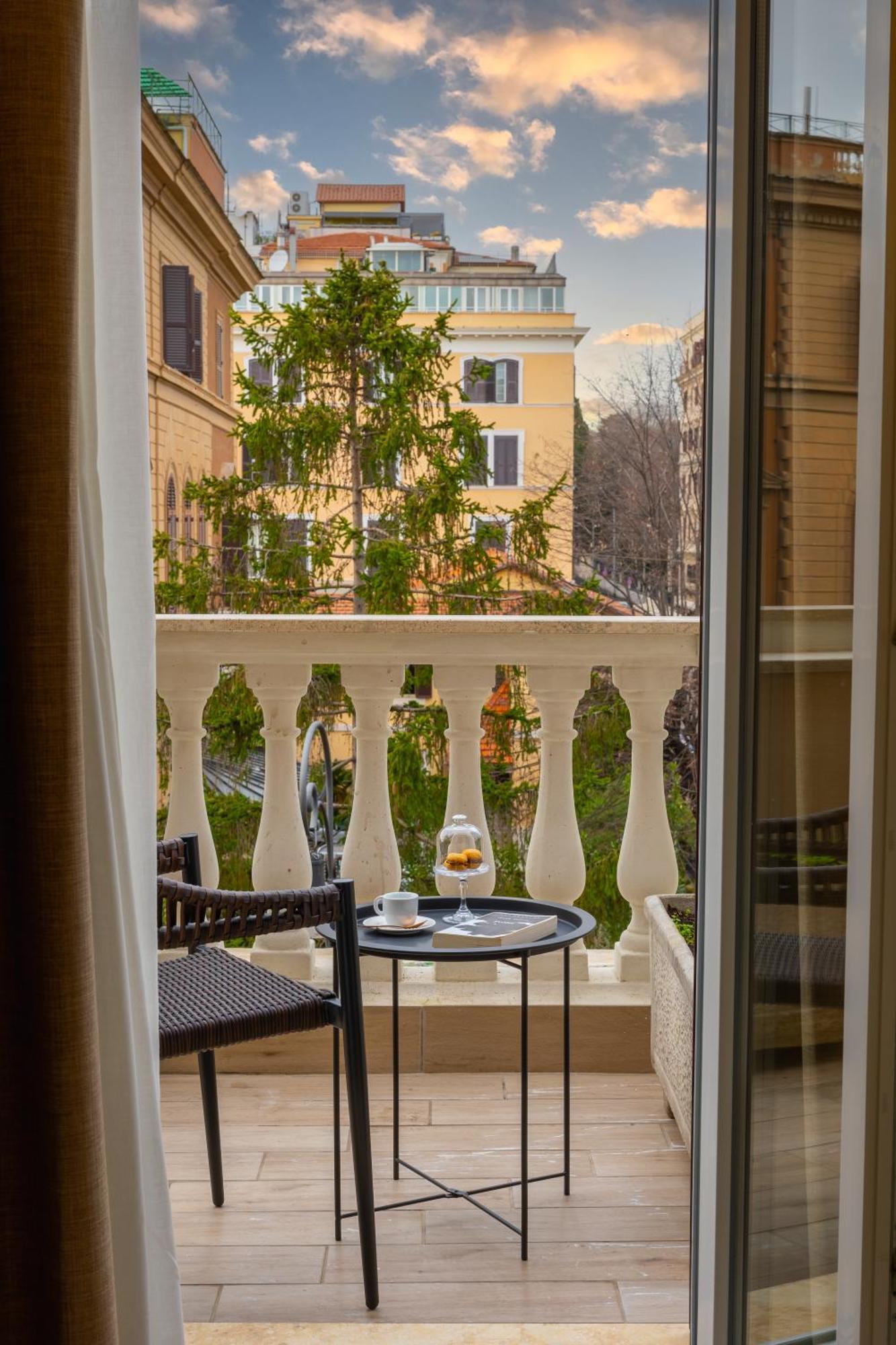 Bh Hotel Рим Экстерьер фото